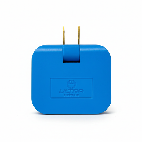 Adaptador Enchufe ULTRA ELECTRIC Azul - Fondo Blanco Cuadrado