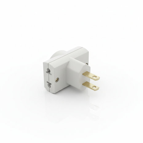 Adaptador Triple Enchufe - Fondo Blanco