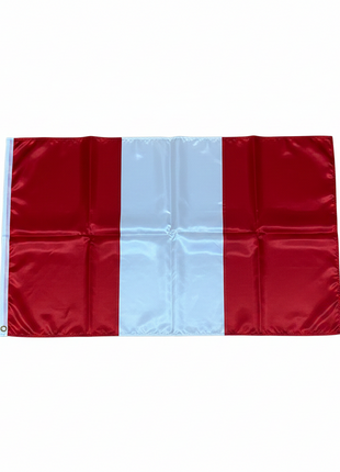 Bandera del Perú 70x42 cm flat lay tela satinada rojo blanco rojo franjas verticales

