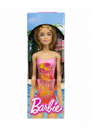 Barbie Beach rubia fondo blanco