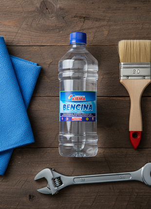 Bencina blanca 1L – flat lay con paños y herramientas – solvente multiuso para ferretería y taller


