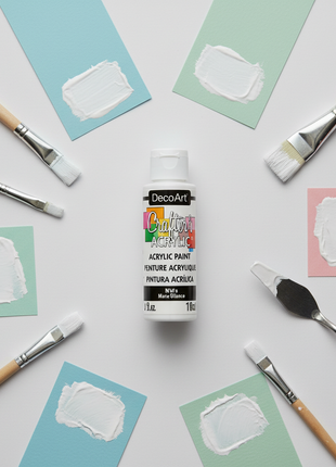 Frasco pintura acrílica blanca 118ml DecoArt, fórmula base agua lavable para madera, tela y lienzo

