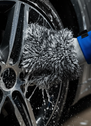 FRABER MICRON WASH MITT en uso – lavado de llantas y rines con espuma – pelo largo para máxima absorción y agarre

