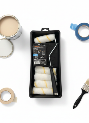 Kit TRUPER 5 mangas blancas con franja amarilla y mango cromado – set completo para pintura de interiores

