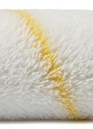 Manga de rodillo TRUPER textura felpa blanca con franja amarilla – fibras densas para máxima absorción de pintura

