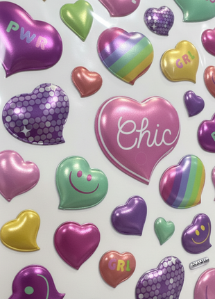 Kipit Sticker Pop Up Corazon – Detalle macro fondo blanco
