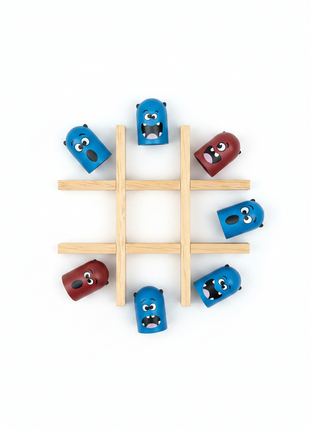 Nesting Doll Game Chess flat lay tablero madera piezas azul rojo caras expresivas