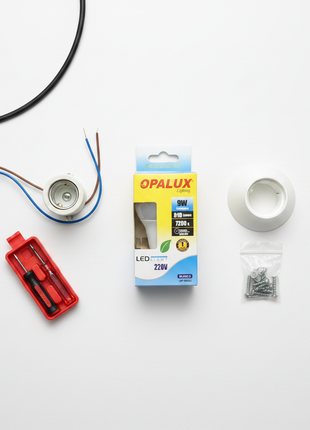 OPALUX flat lay