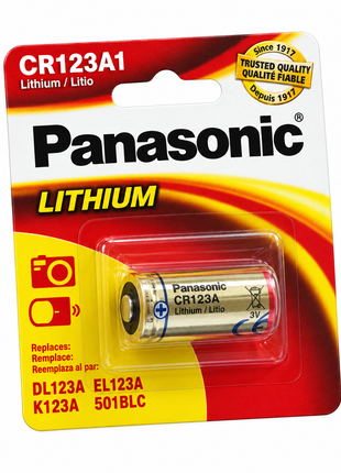 Panasonic CR123A empaque blíster fondo blanco