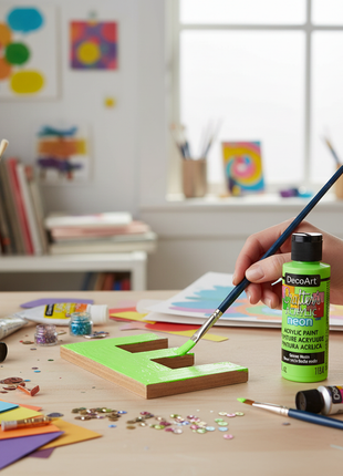 Pintura Acrílica Neon Verde DecoArt en uso