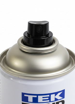 Tek Bond Super Color dorado metálico – detalle boquilla aerosol – válvula de precisión – pintura metálica dorada en spray

