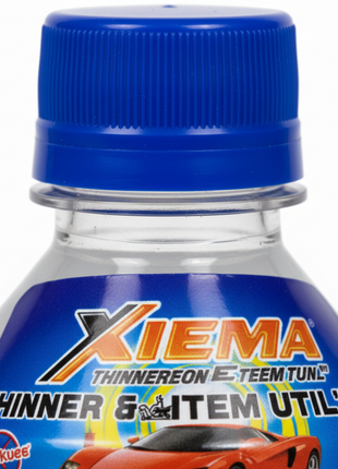 Detalle etiqueta Thinner Xiema 1 litro – tapa azul – disolvente de alta pureza para uso profesional

