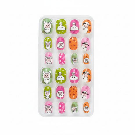Uñas animalitos fondo blanco
